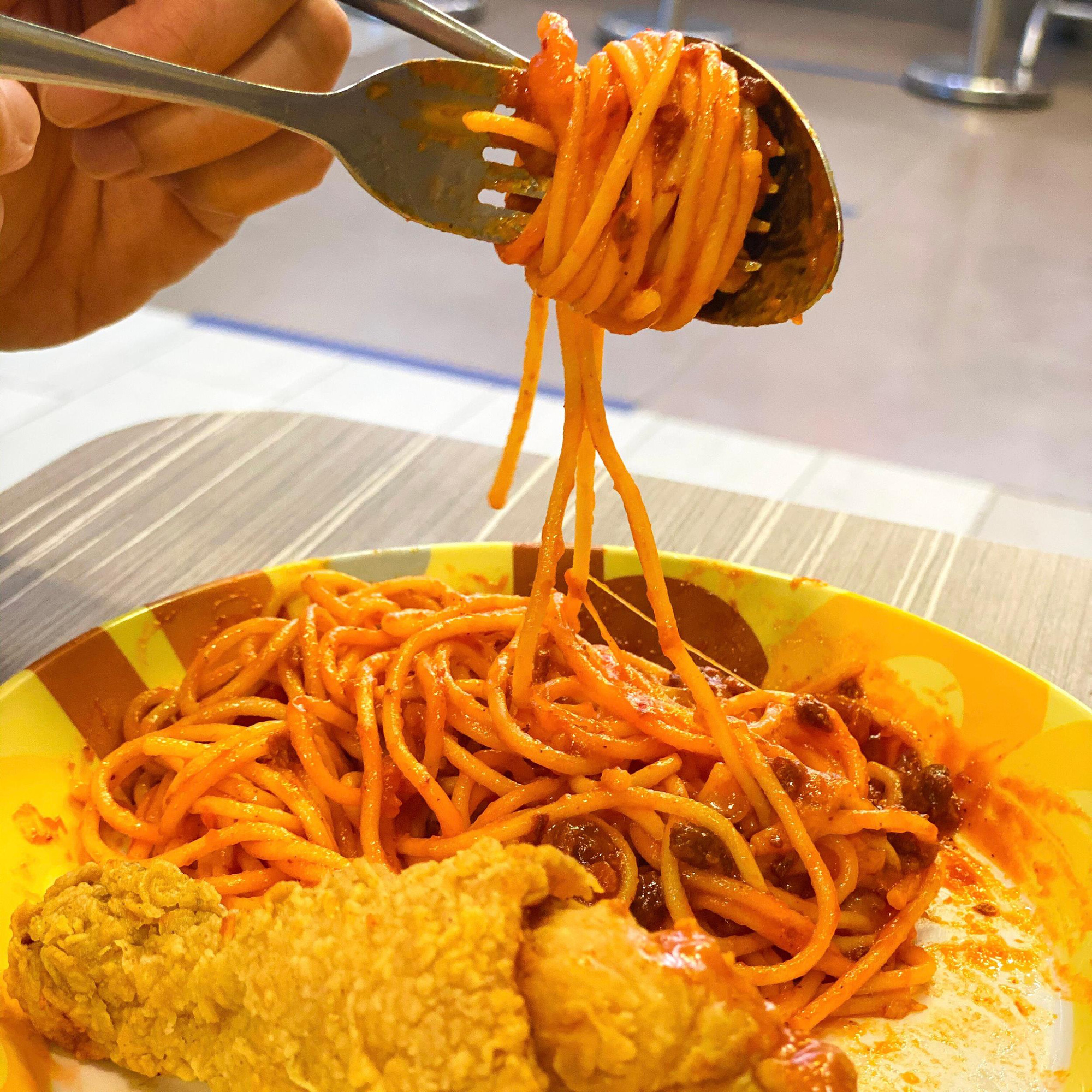 “Dễ gì giấu giếm” vị ngon của món gà giòn này - Ảnh 2.