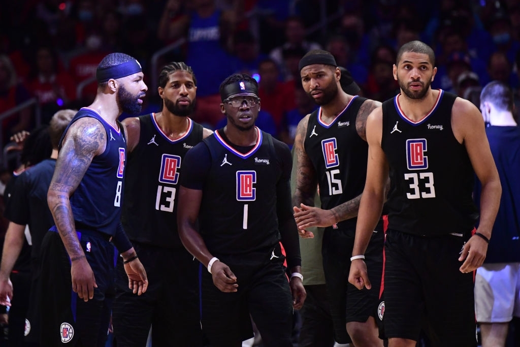 Phoenix Suns hủy diệt Los Angeles Clippers, Chris Paul lần đầu lọt vào NBA Finals ở tuổi 36 - Ảnh 4.