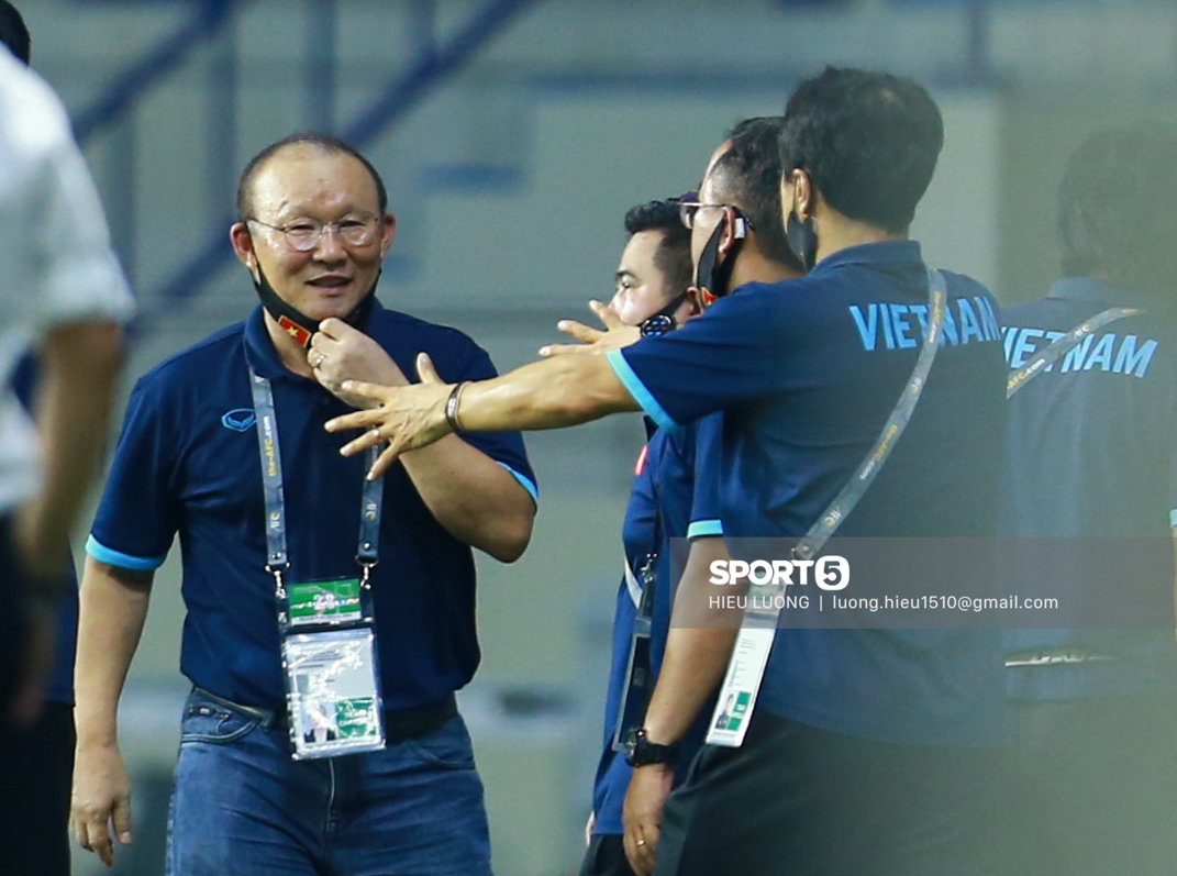 HLV Park Hang-seo có thể không dẫn dắt U23 Việt Nam ở vòng loại U23 châu Á 2022 - Ảnh 1.