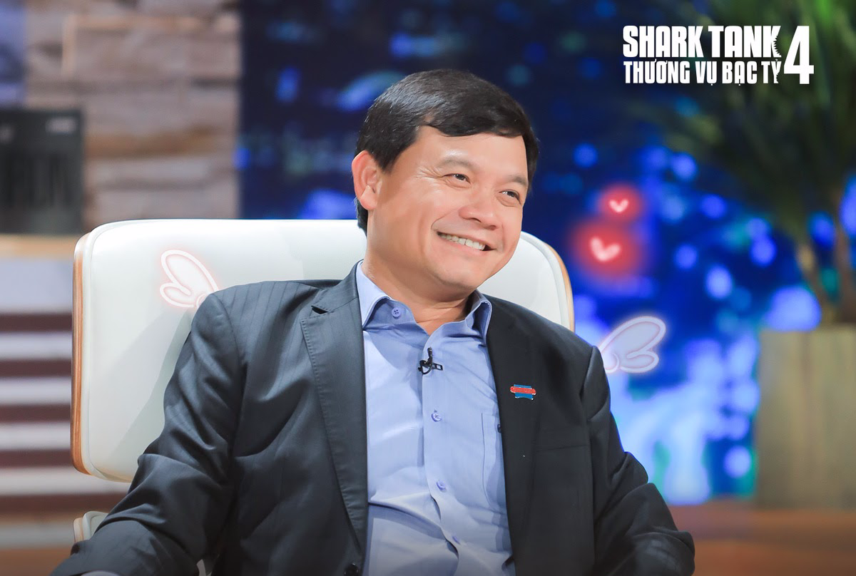 Nữ founder hỏi &quot;nỗi sợ của Shark là gì?&quot;, Shark Phú đáp một câu gây cười liên quan lùm xùm &quot;xanh sạch xinh&quot; trong quá khứ - Ảnh 2.