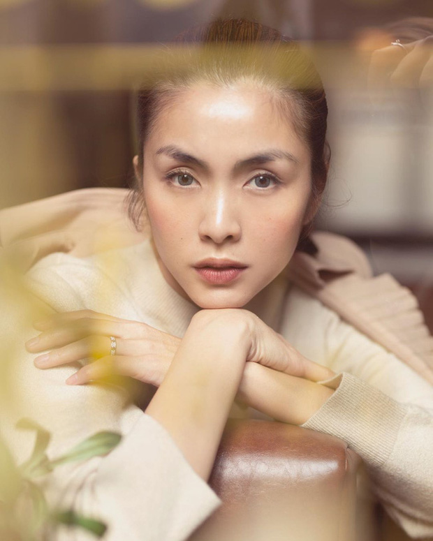 Đổ cái rầm clip Hà Tăng đứng yên cười mà thách thức cả góc máy cận của team qua đường, nhan sắc đến thần thái đỉnh của chóp - Ảnh 7.