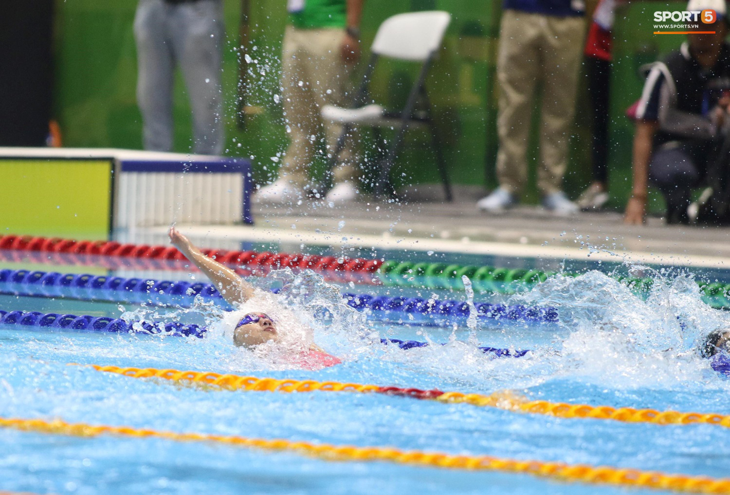 Ánh Viên giành vé dự Olympic Tokyo nhờ sự xuất sắc của đàn em - Ảnh 1.