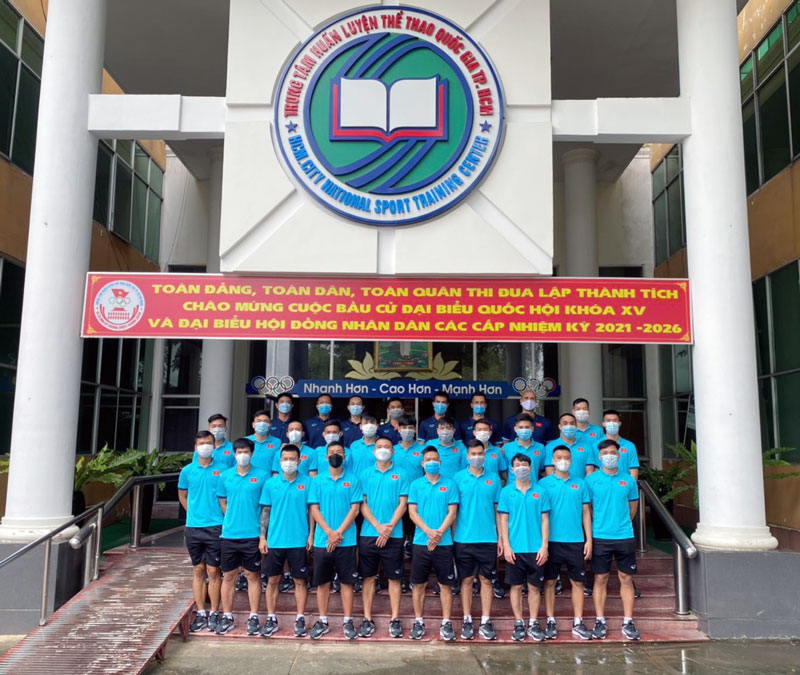 Đội tuyển futsal Việt Nam trong buổi tập đầu tiên hướng đến World Cup 2021 - Ảnh 1.