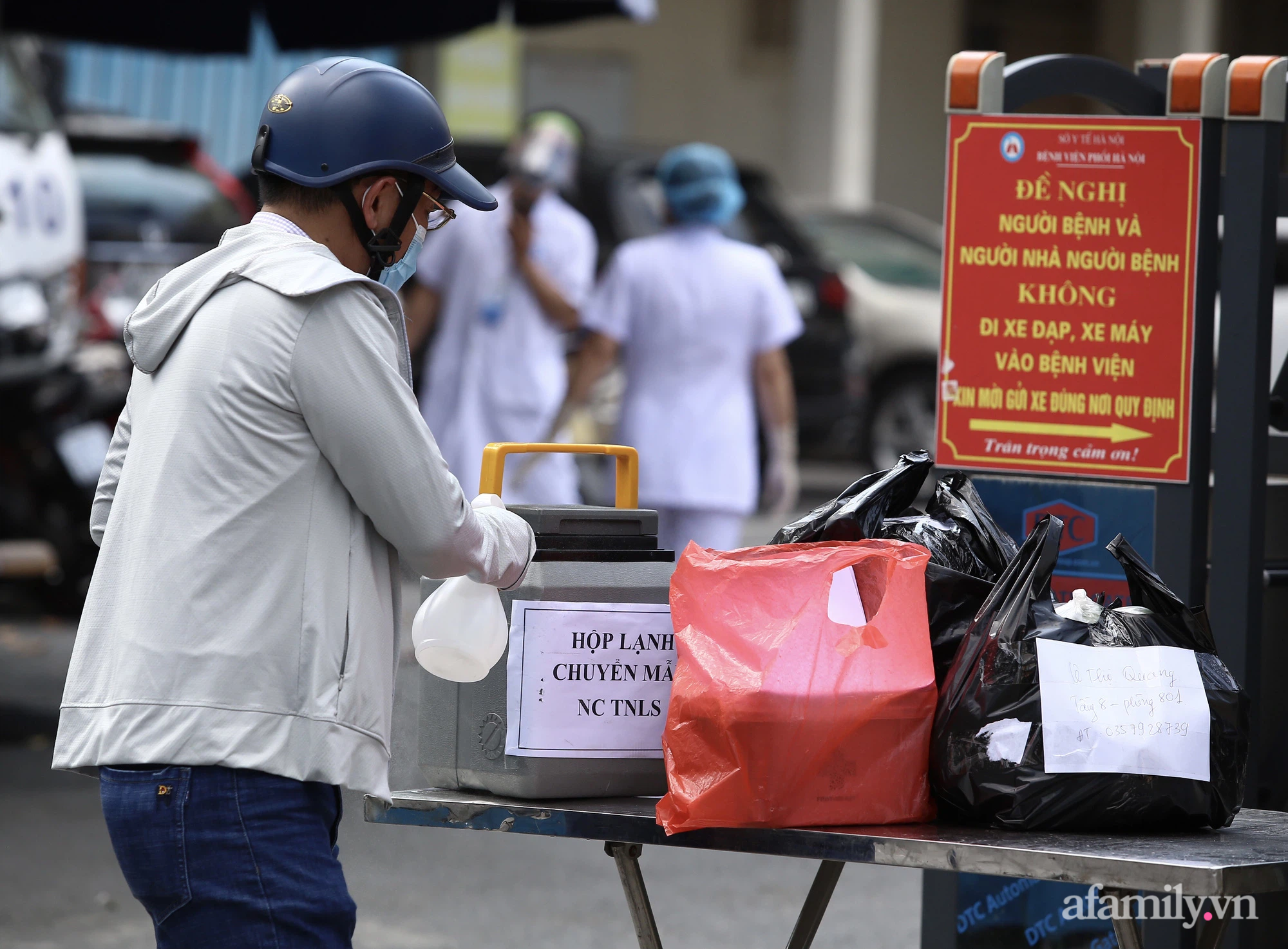 Bệnh viện Phổi Hà Nội siết chặt các biện pháp phòng dịch sau khi ghi nhận thêm 15 ca dương tính SARS-CoV-2 - Ảnh 9.