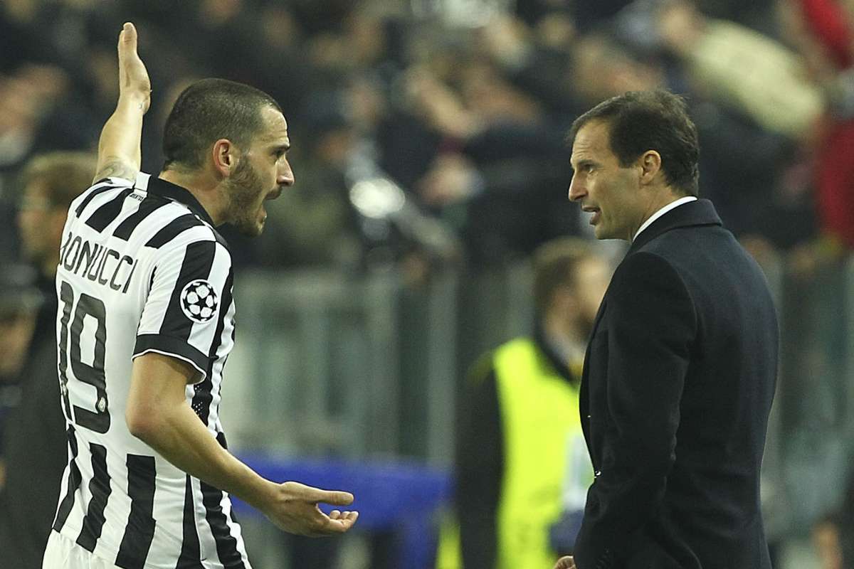 Tân HLV trưởng Juventus: "Bonucci thích đeo băng đội trưởng thì tự đi ra đường mà mua!" - Ảnh 4. Tân HLV trưởng Juventus: "Bonucci thích đeo băng đội trưởng thì tự đi ra đường mà mua!" - Ảnh 4.
