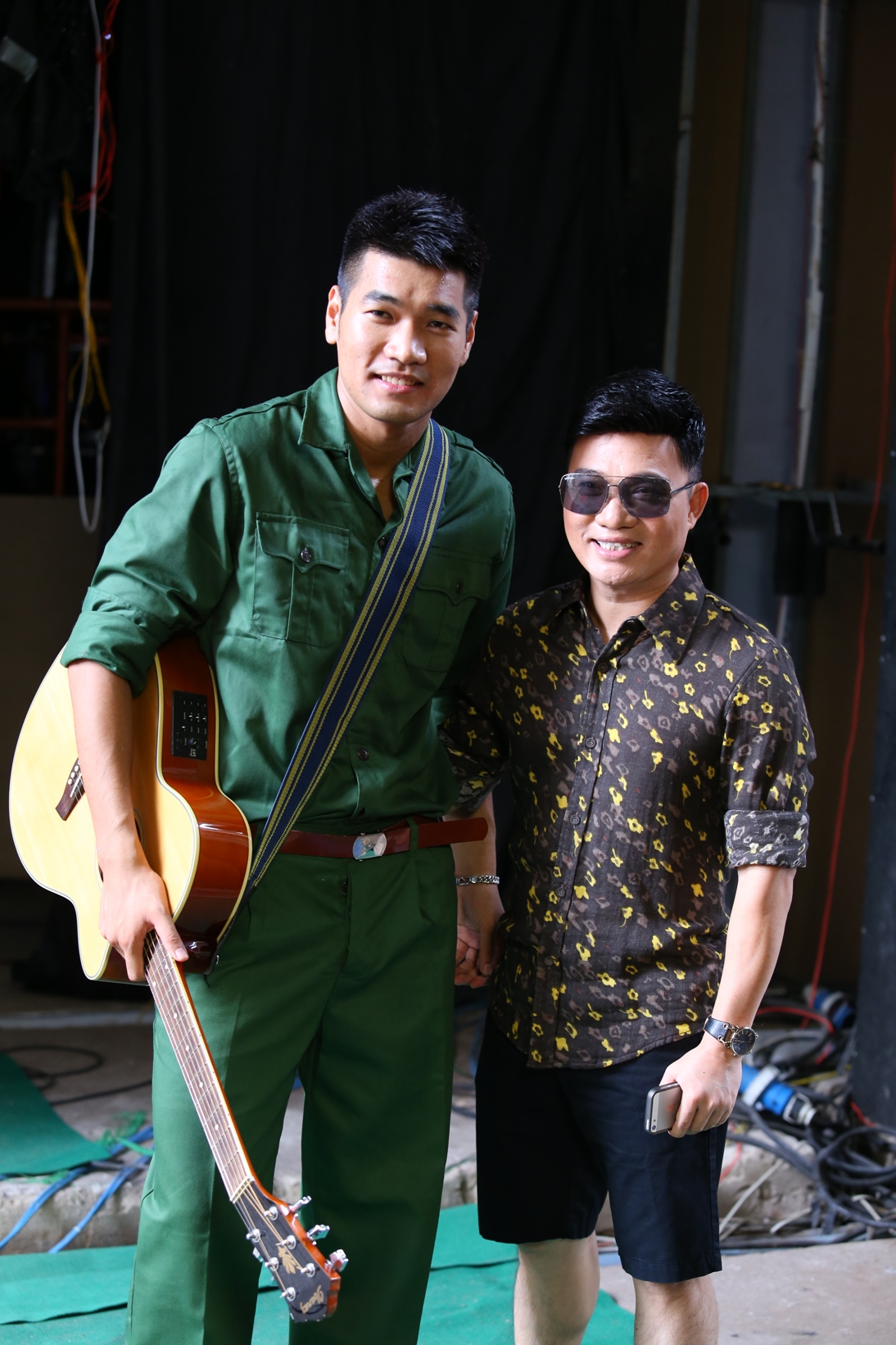 Ca sĩ Quang Linh: Hết Mai Phương Thúy, Thu Phương dìm hàng lại bị MC Lại Văn Sâm chê không bắt mắt - Ảnh 1. Ca sĩ Quang Linh: Hết Mai Phương Thúy, Thu Phương dìm hàng lại bị MC Lại Văn Sâm chê không bắt mắt - Ảnh 1.