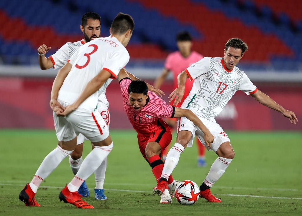 Olympic Hàn Quốc thảm bại 3-6, rơi nước mắt chia tay Thế vận hội Tokyo - Ảnh 8. Olympic Hàn Quốc thảm bại 3-6, rơi nước mắt chia tay Thế vận hội Tokyo - Ảnh 8.