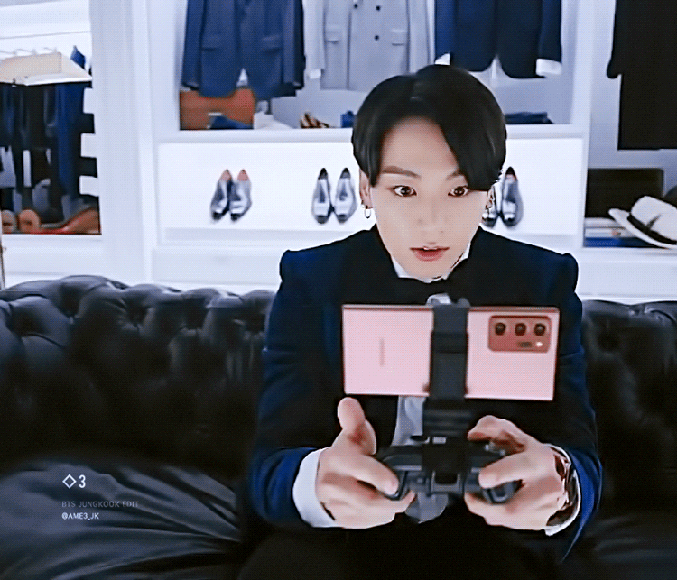 Hết nhạc chuông của Jungkook tới ốp điện thoại độc của J-Hope, cheap moment với BTS chưa bao giờ dễ đến thế! - Ảnh 1.