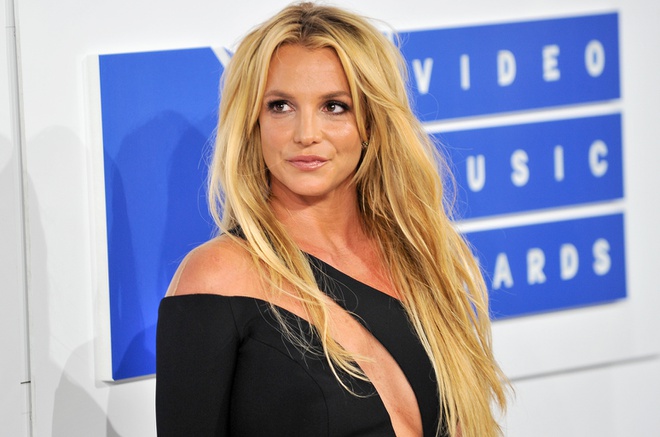 Bản điều tra lần đầu công bố loạt sự thật về quyền bảo hộ Britney Spears: Bị bố ruột chửi bới thậm tệ, muốn bên con nhưng bị áp giải như sát nhân - Ảnh 3.