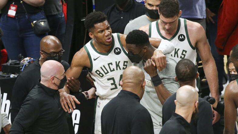 Hé lộ lịch thi đấu NBA Finals 2021: 7 trận đấu quyết định số phận của Phoenix Suns và Milwaukee Bucks - Ảnh 3.