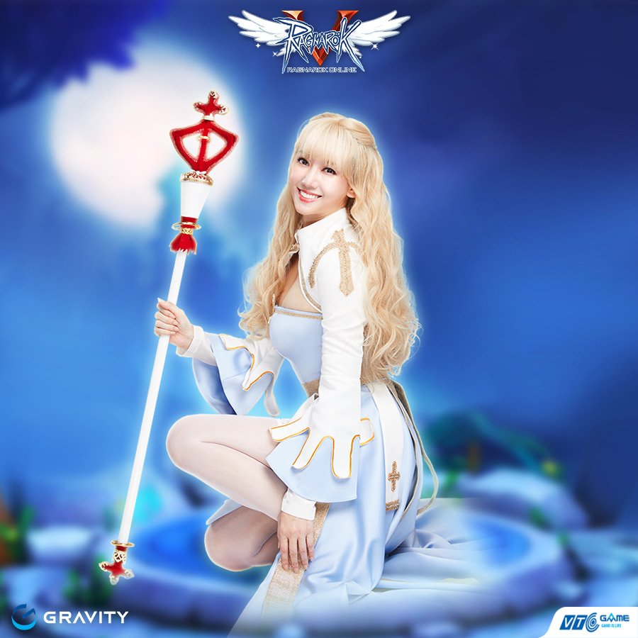 Tóc bạch kim vòng 1 lấp ló, Hari Won khoe full bộ ảnh cosplay nhân vật trong Ragnarok Online đẹp ná thở: game thủ say nắng hay là say Hari? - Ảnh 5.