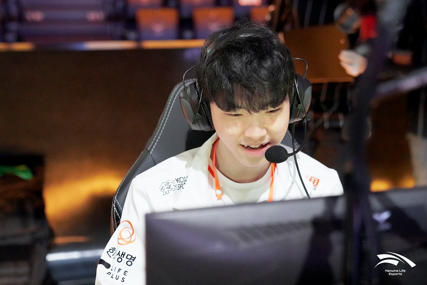 Vừa chơi game giỏi lại có tấm lòng nhân hậu, Chovy ủng hộ nửa tỷ cho quỹ hỗ trợ người khuyết tật và người già neo đơn - Ảnh 2.
