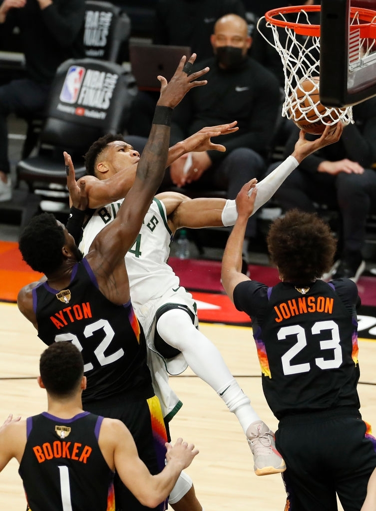 Phoenix Suns: Khác biệt đến từ những điều nhỏ nhặt - Ảnh 5.