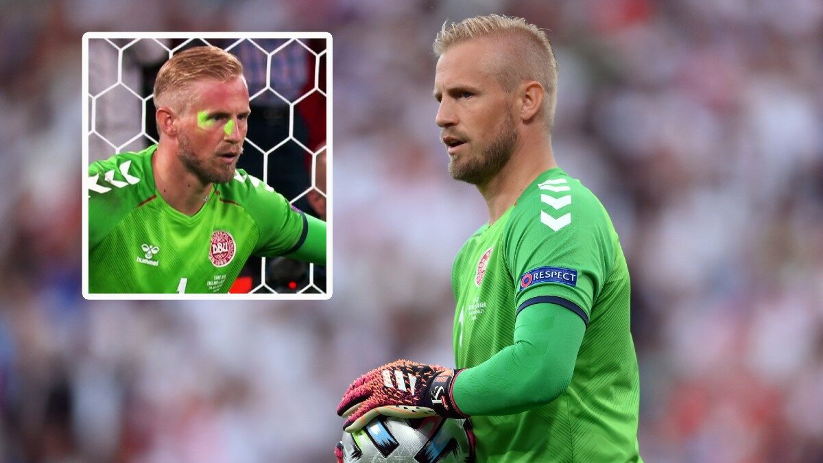 Thủ thành Kasper Schmeichel bị cổ động viên Anh chiếu laser cả hiệp 2 trận bán kết Euro - Ảnh 2.