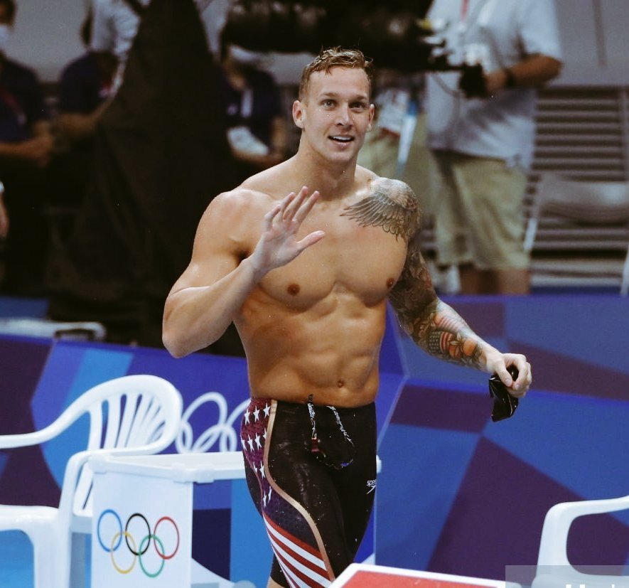 VĐV xuất sắc nhất Olympic 2020 Caeleb Dressel: Thành công nhờ chấp nhận dọn giường giúp vợ - Ảnh 4.