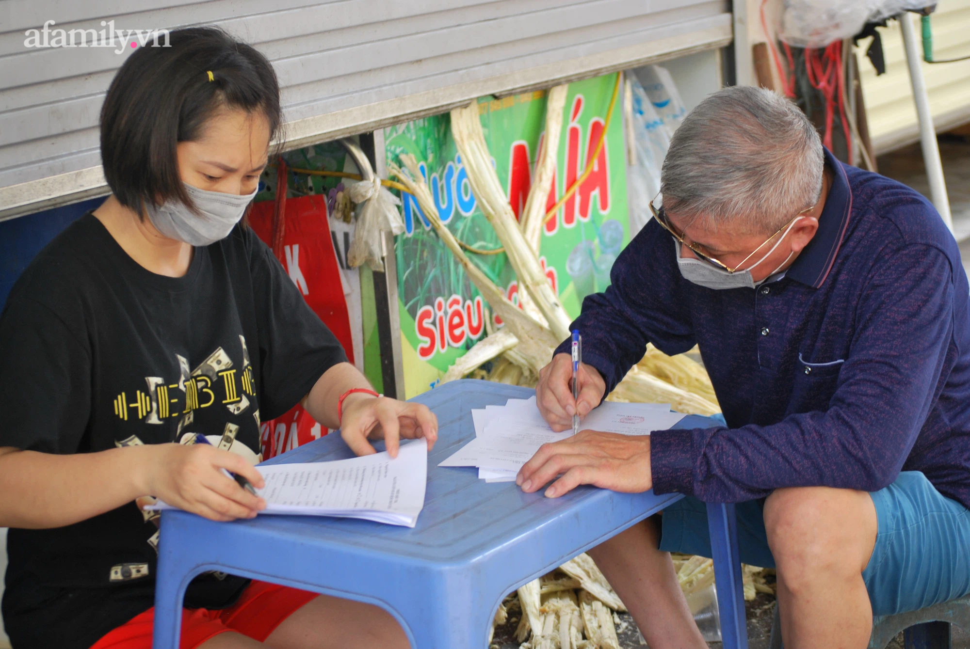 Hà Nội xét nghiệm sàng lọc diện rộng toàn thành phố - Ảnh 2.