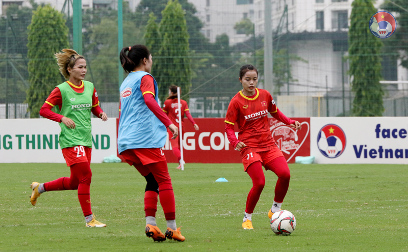 Tuyển nữ Việt Nam vất vả tìm &quot;quân xanh&quot; chuẩn bị cho vòng loại Asian Cup 2022 - Ảnh 1.