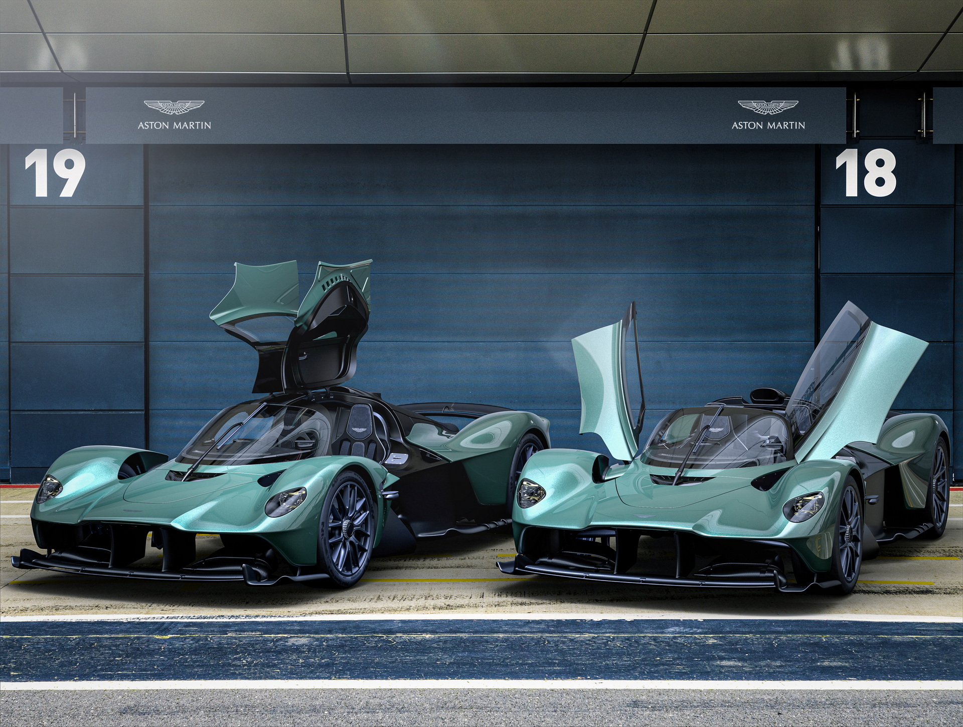 Trình làng Aston Martin Valkyrie Spider - Siêu xe mui trần nhanh nhất lịch sử, đạt tới 330 km/h khi bỏ mui - Ảnh 1. Trình làng Aston Martin Valkyrie Spider - Siêu xe mui trần nhanh nhất lịch sử, đạt tới 330 km/h khi bỏ mui - Ảnh 1.