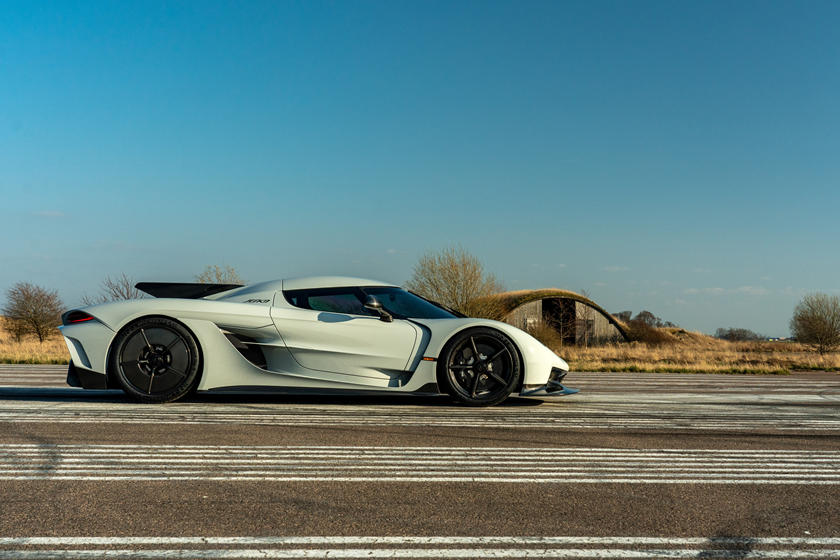 Tập trung làm siêu xe gia đình, Koenigsegg sẽ ngừng theo đuổi các kỷ lục tốc độ - Ảnh 2.