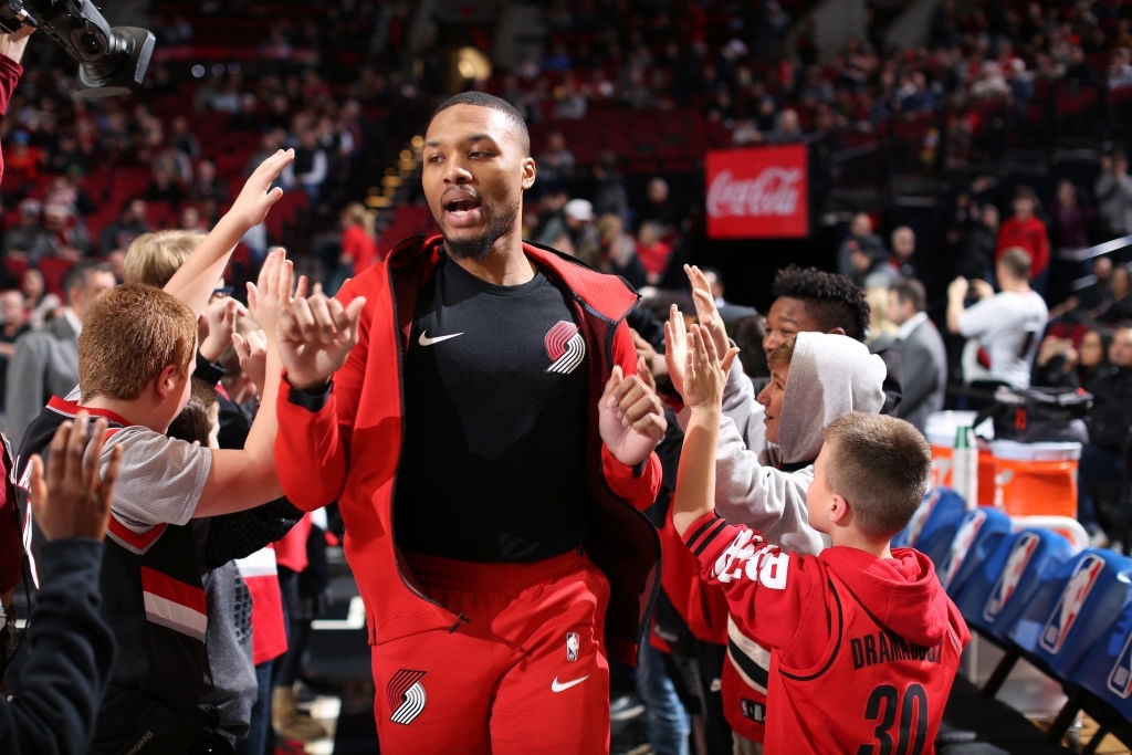 Damian Lillard khẳng định lòng trung thành với Portland Trail Blazers, đập tan loạt tin đồn chuyển nhượng - Ảnh 2.