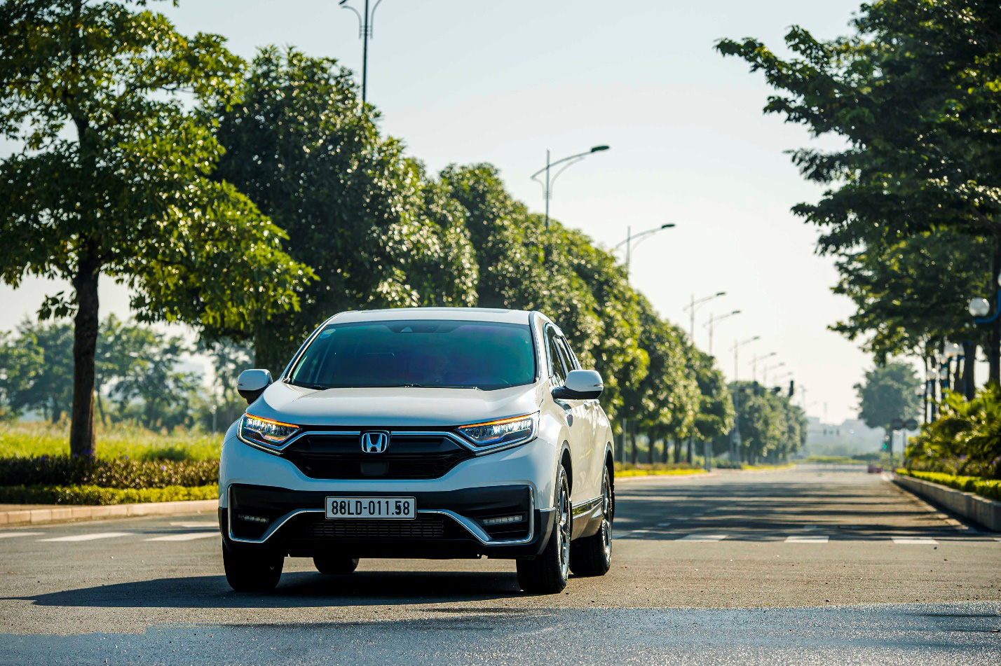 Nhận ngay ưu đãi 100% lệ phí trước bạ khi mua Honda CR-V trong tháng 8 - Ảnh 1.