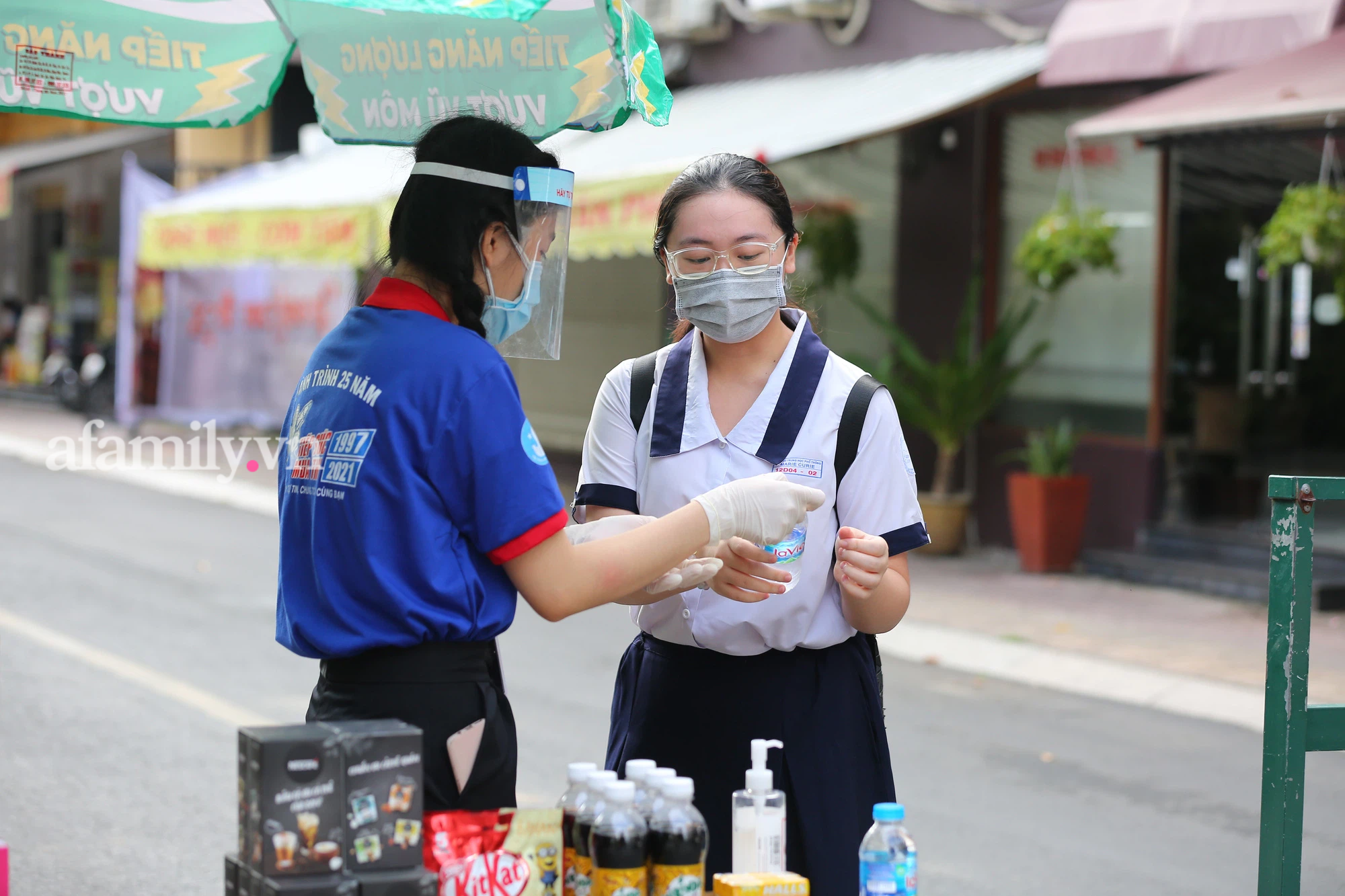 88 trường công bố ĐIỂM CHUẨN đại học 2021: Thêm một ngành có điểm đầu vào cao ngất ngưởng - Ảnh 1.