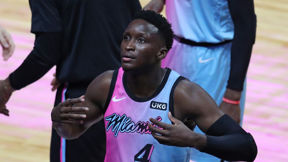 Chấp nhận cắt giảm 90% lương, Victor Oladipo quyết ở lại Miami Heat - Ảnh 1.