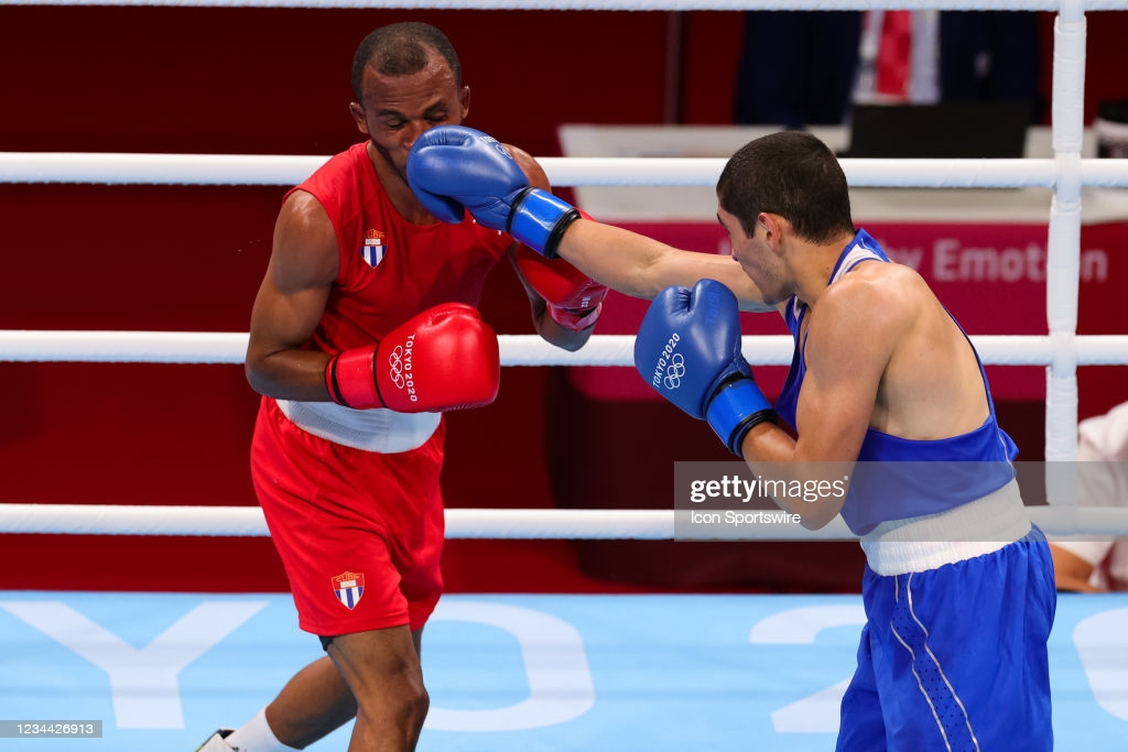 Nhà vô địch boxing Albert Batyrgaziev: 5 năm thay đổi cuộc đời - Ảnh 2. Nhà vô địch boxing Albert Batyrgaziev: 5 năm thay đổi cuộc đời - Ảnh 2.