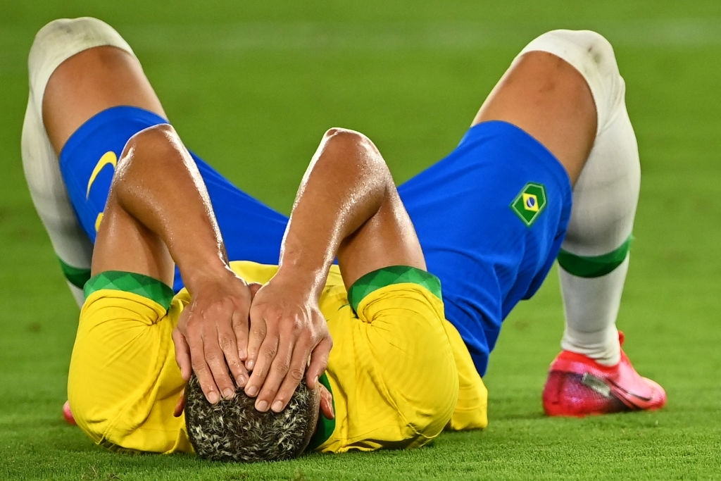 Hạ gục Tây Ban Nha trong hiệp phụ, Brazil bảo vệ thành công tấm HCV Olympic - Ảnh 7. Hạ gục Tây Ban Nha trong hiệp phụ, Brazil bảo vệ thành công tấm HCV Olympic - Ảnh 7.