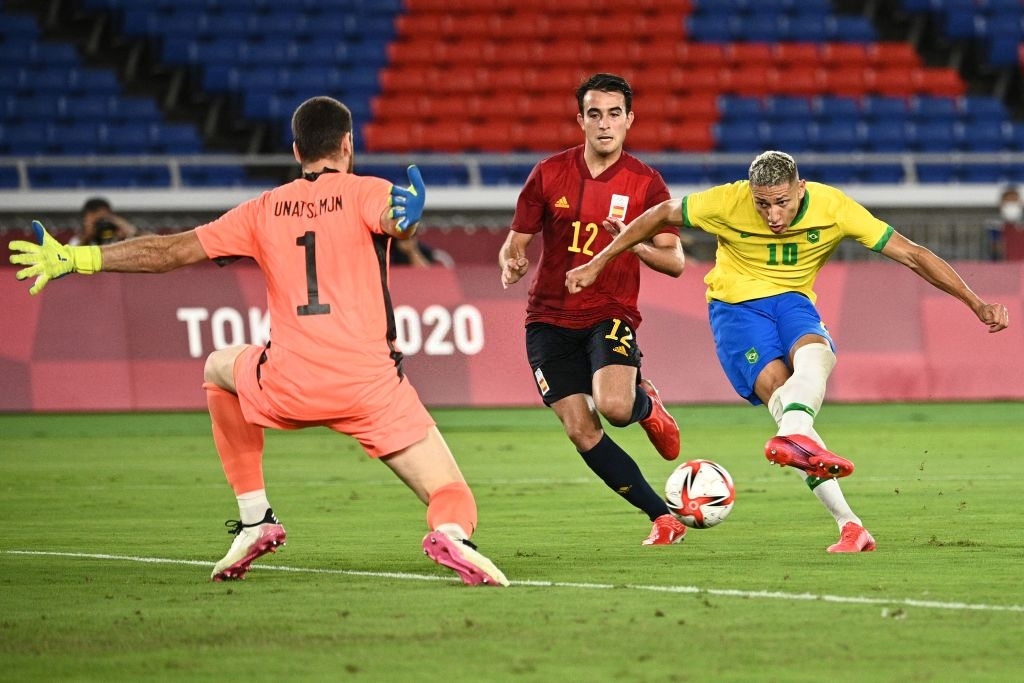 Hạ gục Tây Ban Nha trong hiệp phụ, Brazil bảo vệ thành công tấm HCV Olympic - Ảnh 6. Hạ gục Tây Ban Nha trong hiệp phụ, Brazil bảo vệ thành công tấm HCV Olympic - Ảnh 6.