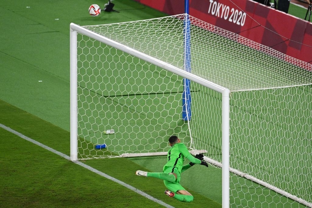 Hạ gục Tây Ban Nha trong hiệp phụ, Brazil bảo vệ thành công tấm HCV Olympic - Ảnh 9. Hạ gục Tây Ban Nha trong hiệp phụ, Brazil bảo vệ thành công tấm HCV Olympic - Ảnh 9.