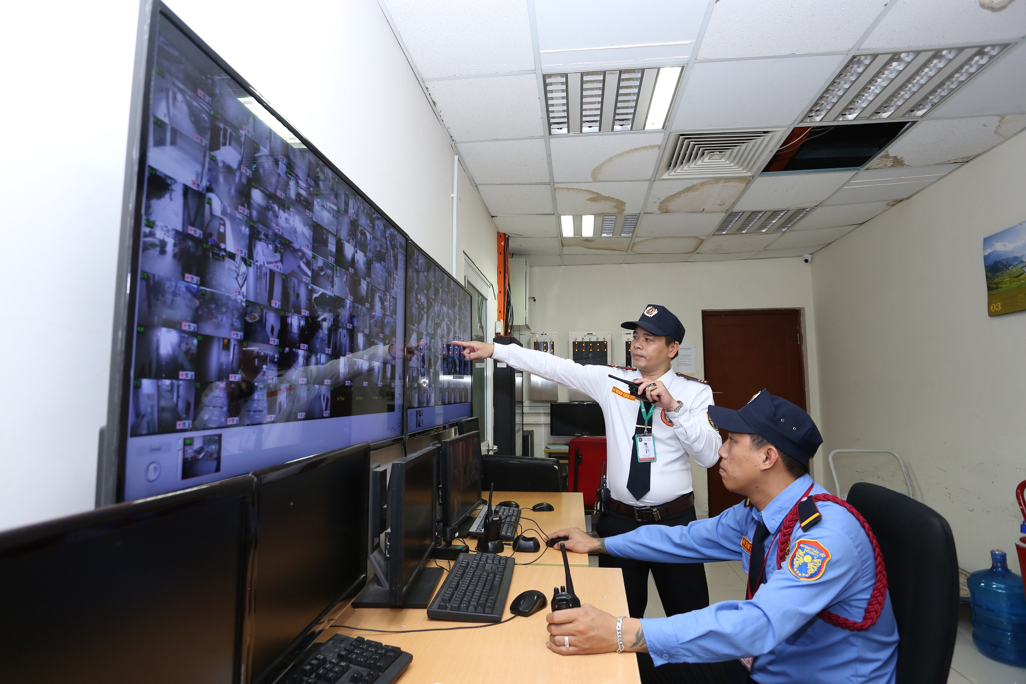 Quản lý chung cư ngày dịch: Đêm nào con gái cũng gọi điện và khóc nhưng anh em tự bảo nhau chịu khó - Ảnh 1.