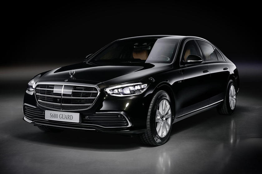 3 lý do đại gia tậu Mercedes S680 Guard thay vì siêu xe Lamborghini cùng giá hơn nửa triệu USD - Ảnh 1.