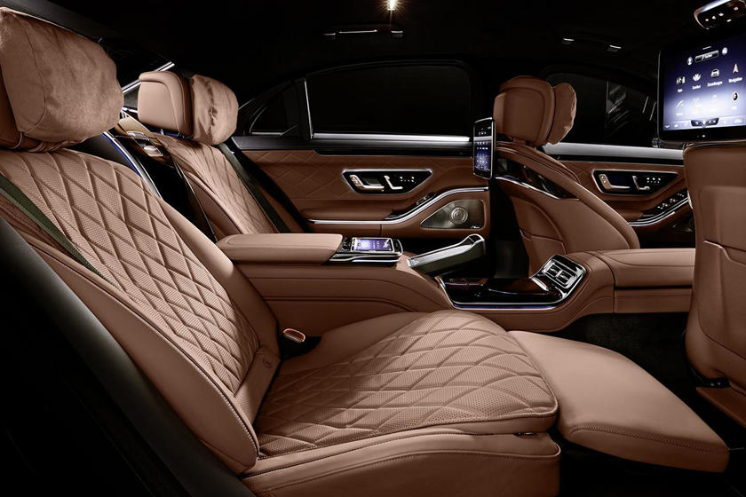 3 lý do đại gia tậu Mercedes S680 Guard thay vì siêu xe Lamborghini cùng giá hơn nửa triệu USD - Ảnh 3.