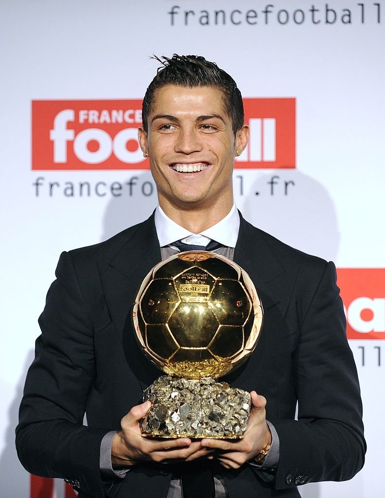Ronaldo giành Quả bóng Vàng đầu tiên năm 2008 Ronaldo giành Quả bóng Vàng đầu tiên năm 2008