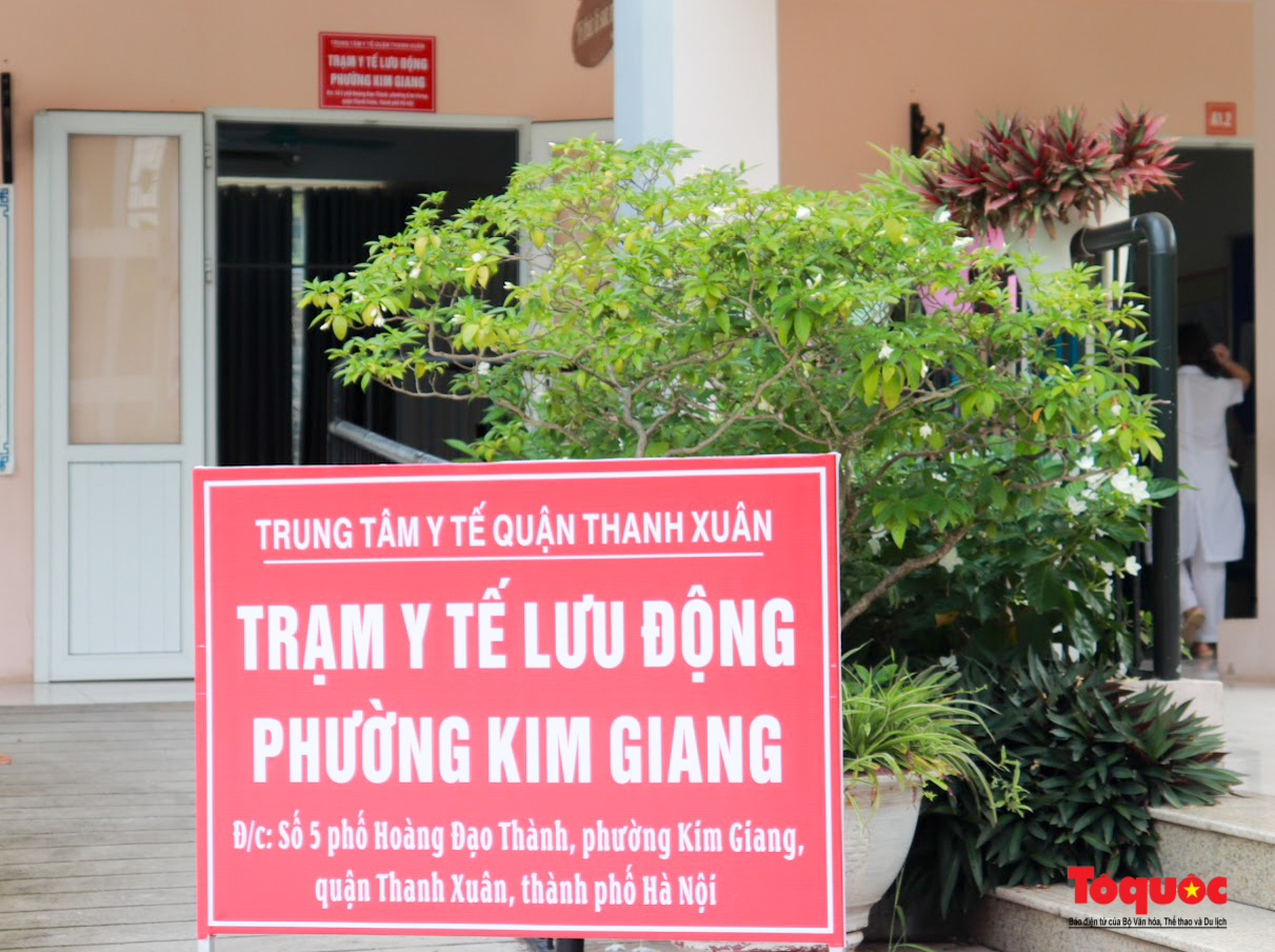 Hà Nội: Thành lập 11 trạm y tế lưu động trên địa bàn điểm nóng dịch Covid 19 quận Thanh Xuân - Ảnh 2.