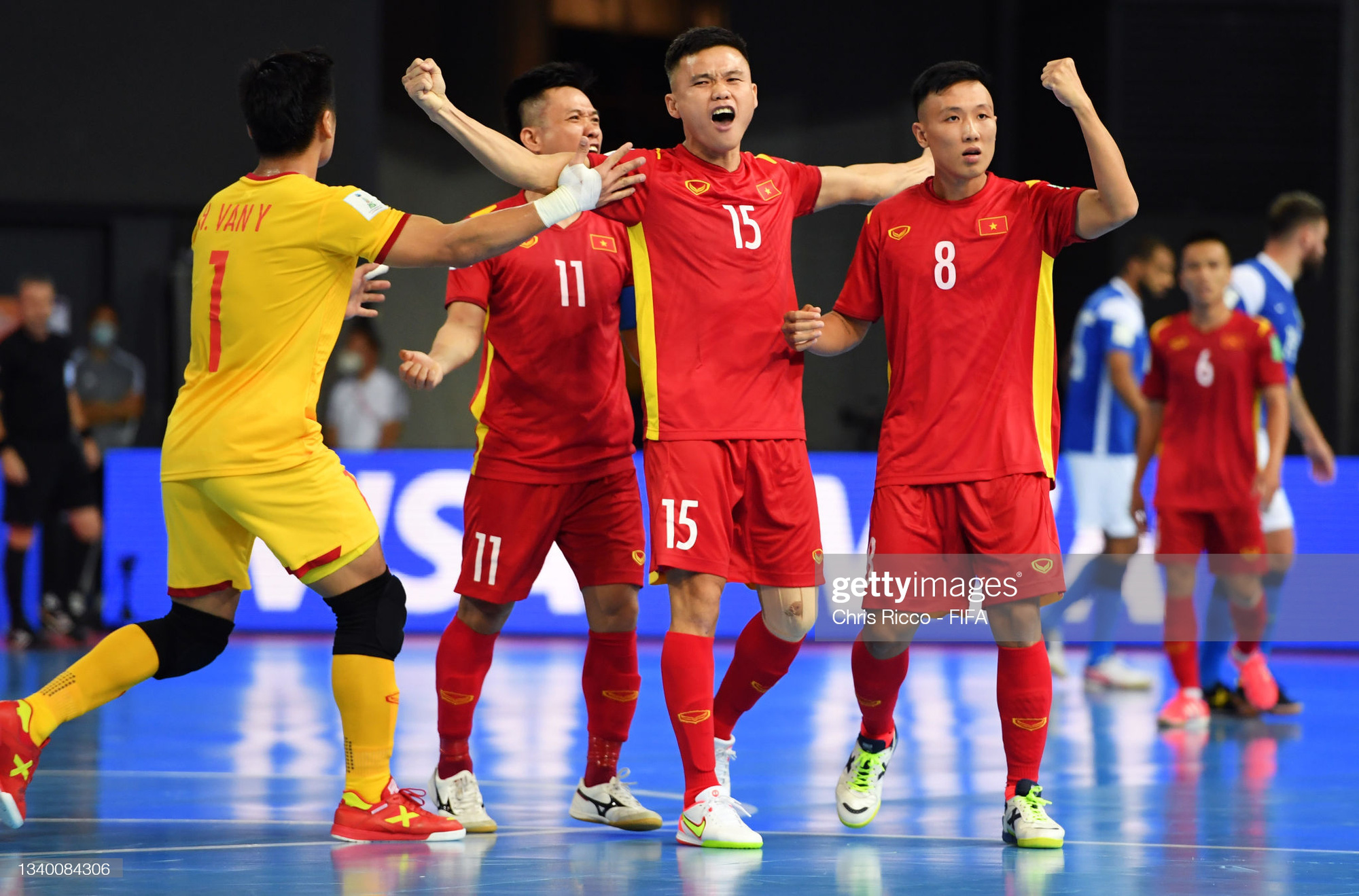 HLV trưởng ĐT futsal Việt Nam lạc quan sau trận thua 1-9 ĐT Brazil: Ghi bàn đã là 1 hạnh phúc - Ảnh 1.