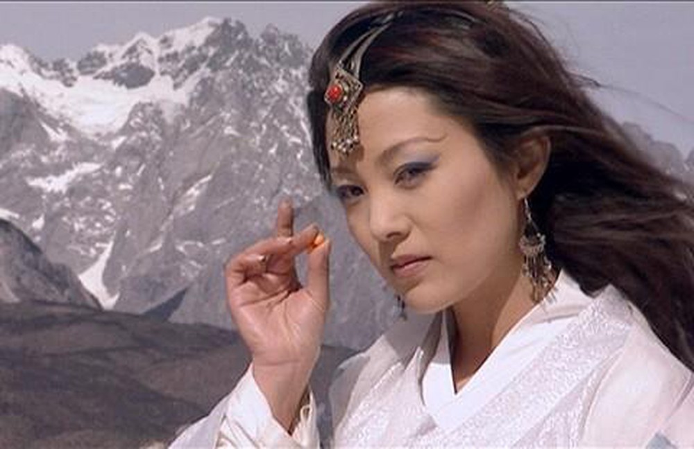 TOP 5 nữ nhân sở hữu võ công khủng khiếp nhất trong truyện Kim Dung, đụng nhầm có ngày xanh cỏ - Ảnh 10.