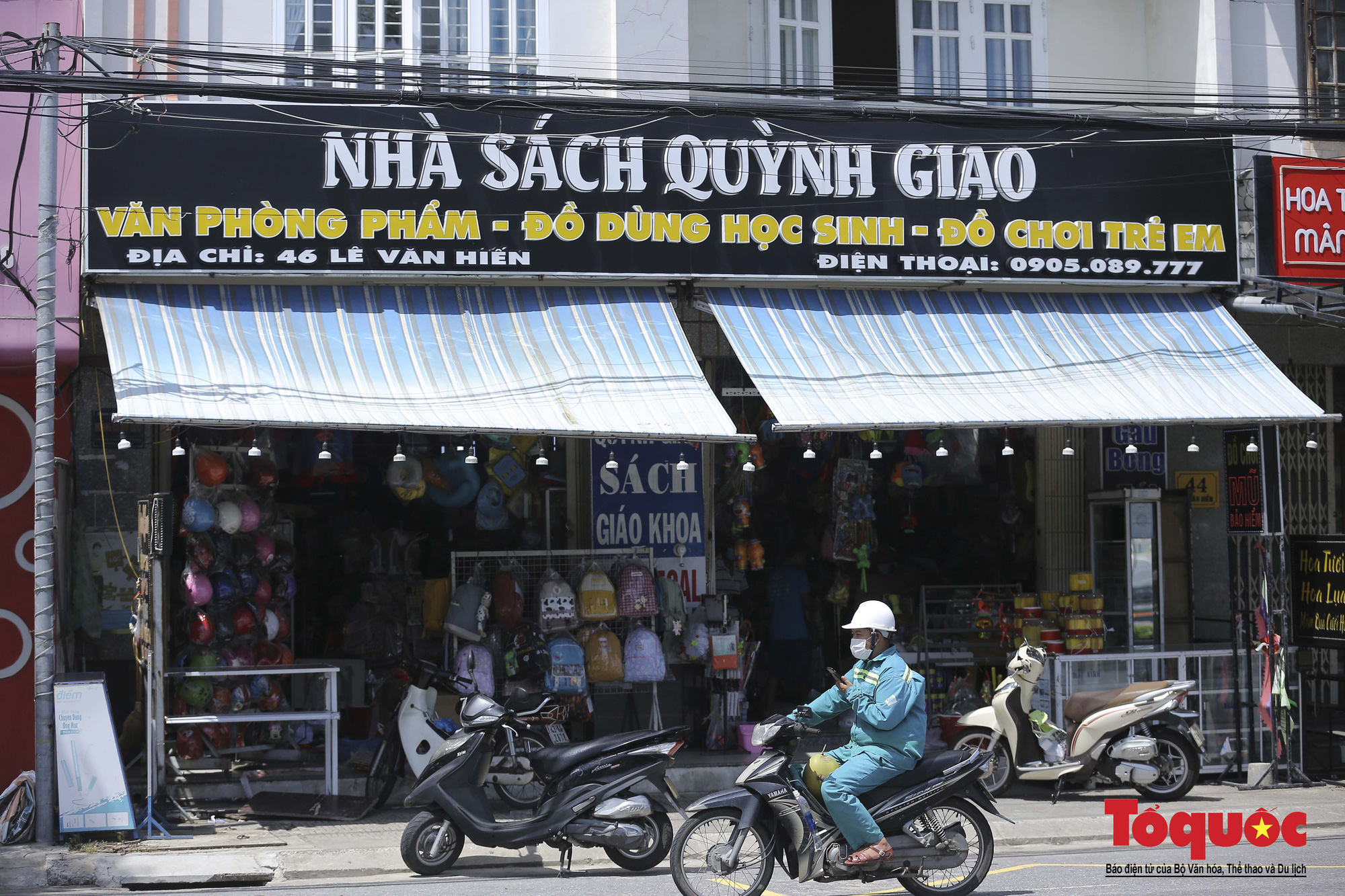 Đường phố Đà Nẵng dần đông người và phương tiện, nhiều hàng quán vùng xanh đã mở bán trở lại - Ảnh 12.