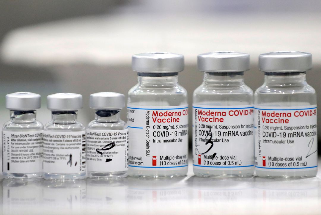 4 yếu tố quyết định người đã tiêm vaccine có thể nhiễm COVID-19 hay không - Ảnh 2.