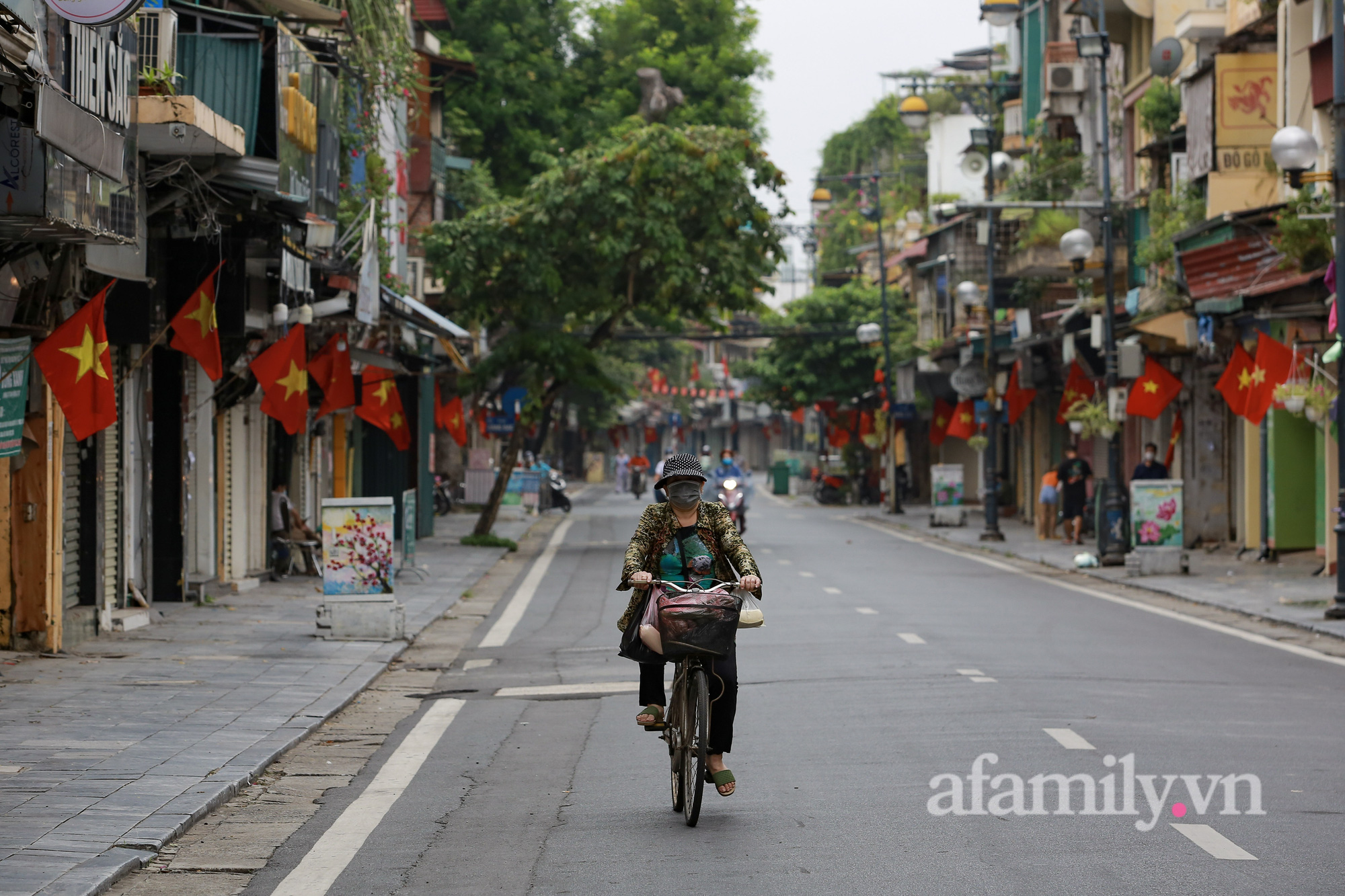 Hà Nội khác lạ trong ngày Quốc khánh đặc biệt - Ảnh 14.