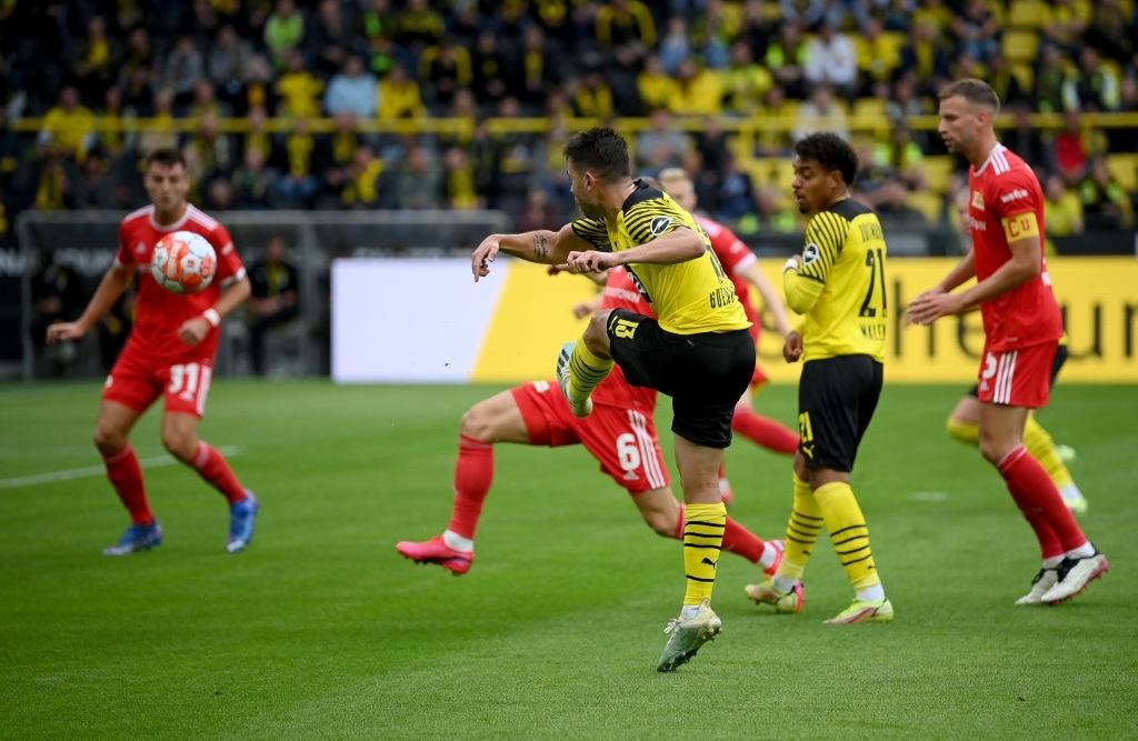 Siêu tiền đạo Haaland lập cú đúp đẳng cấp giúp Dortmund thắng hú vía - Ảnh 4.