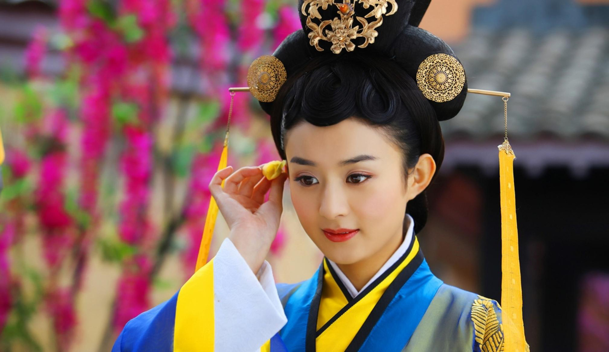 Triệu Lệ Dĩnh từng bị 1 biên kịch tố lừa rất nhiều người vì ngoại hình và tính cách 1 trời 1 vực, chuyện gì thế này? - Ảnh 3.