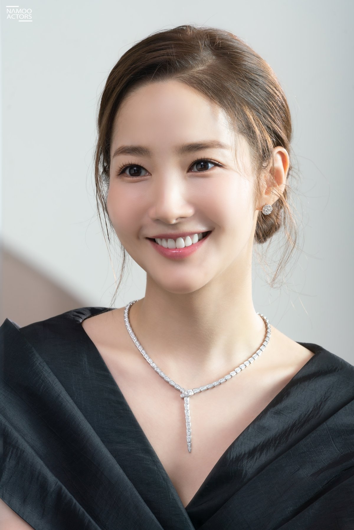 Park Min Young khoe cận nhan sắc đỉnh cao ở tuổi U40, quả xứng danh là &quot;nữ hoàng dao kéo&quot; - Ảnh 6.