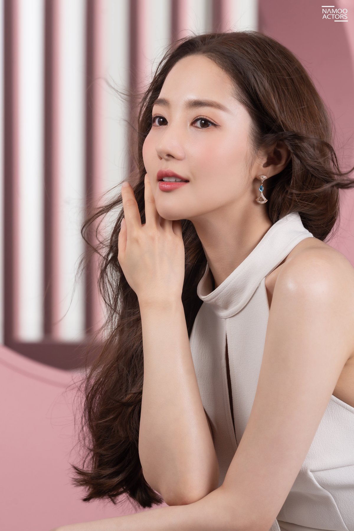 Park Min Young khoe cận nhan sắc đỉnh cao ở tuổi U40, quả xứng danh là &quot;nữ hoàng dao kéo&quot; - Ảnh 4.