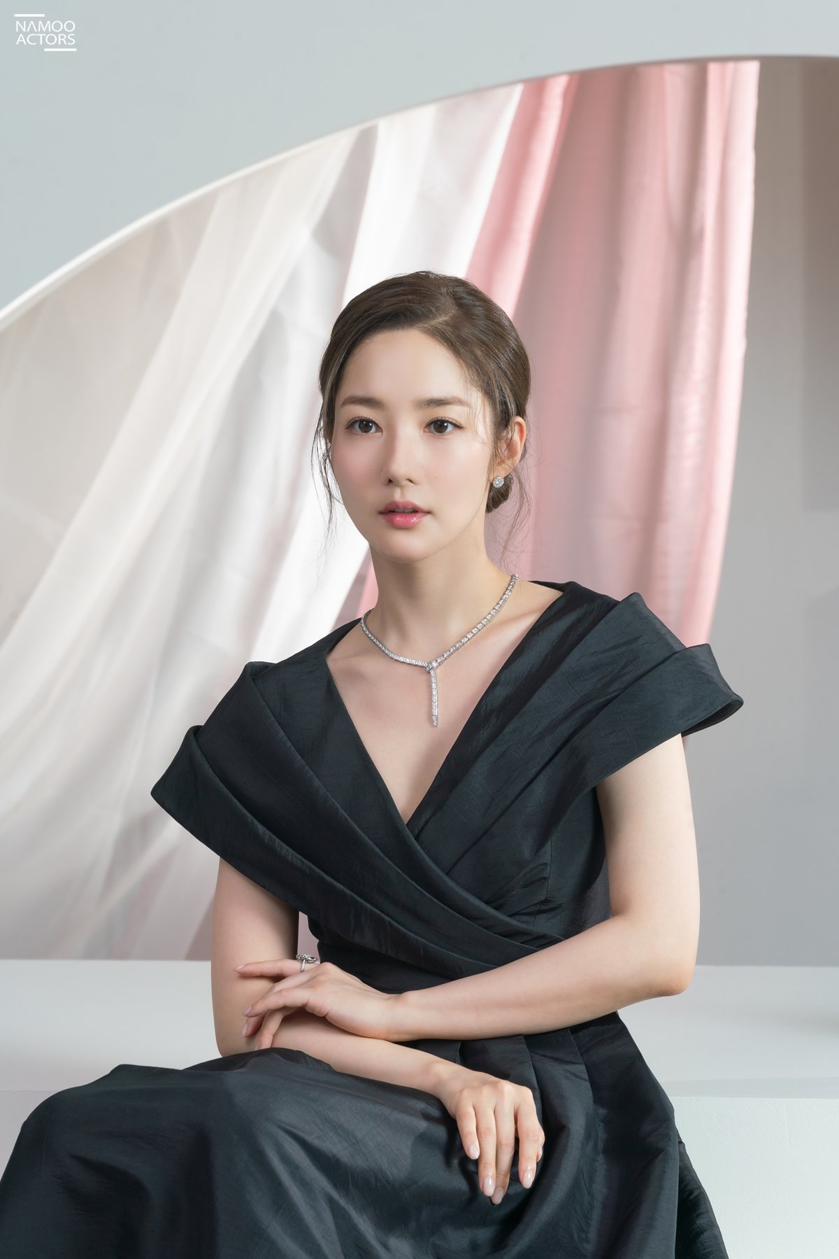 Park Min Young khoe cận nhan sắc đỉnh cao ở tuổi U40, quả xứng danh là &quot;nữ hoàng dao kéo&quot; - Ảnh 7.