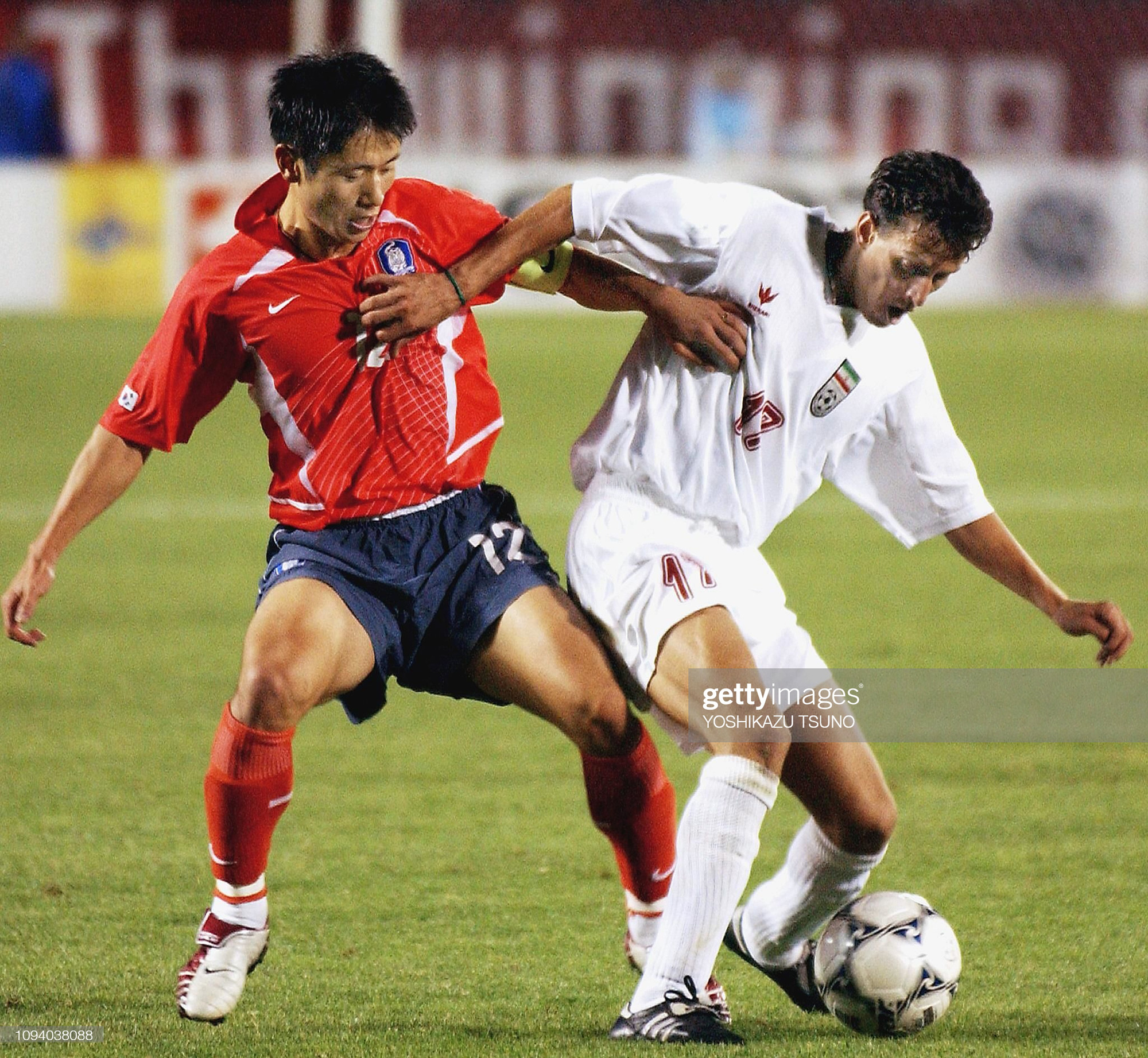 Đối thủ của tuyển Việt Nam từng khiến sự nghiệp HLV Park Hang-seo lao đao - Ảnh 2.