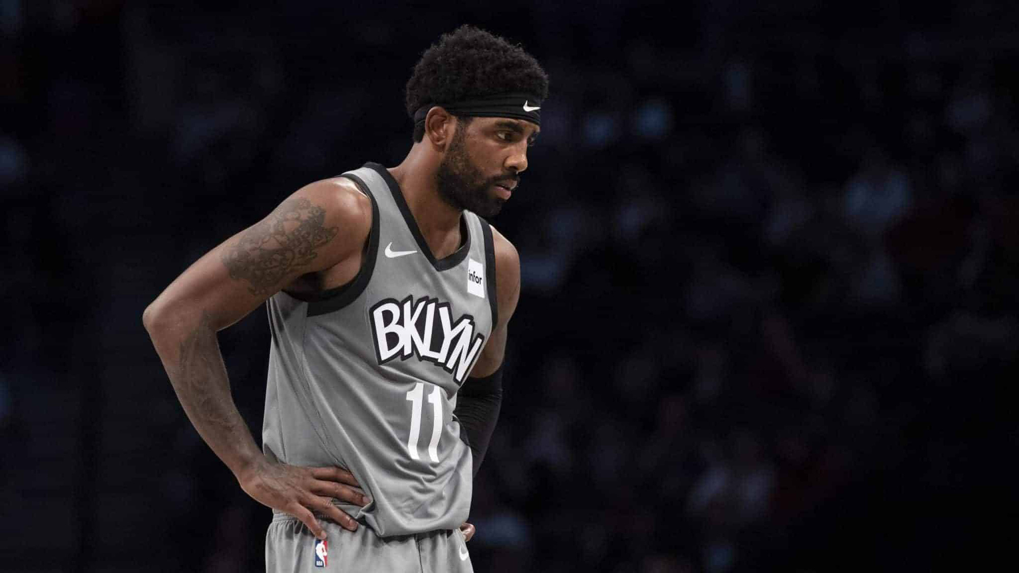 NBA Media Day 2021: Kyrie Irving từ chối các câu hỏi về vắc xin và yêu cầu quyền riêng tư cá nhân - Ảnh 3.