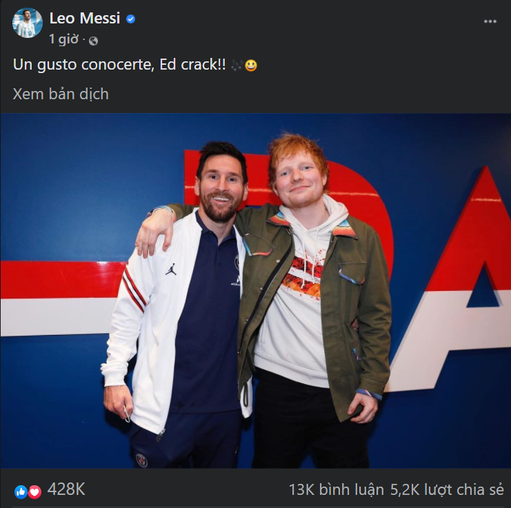 Ed Sheeran được Messi đăng ảnh chụp chung lên trang Facebook có hơn 104 triệu lượt theo dõi - Ảnh 3.