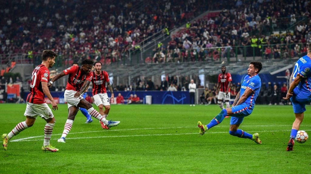 Griezmann &quot;mở tài khoản&quot;, trở thành người hùng giúp Atletico Madrid cầm hòa AC Milan - Ảnh 1.